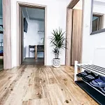 Modern sanierte Wohnung mit 5 Einzelbetten in Leipzig-Plagwitz